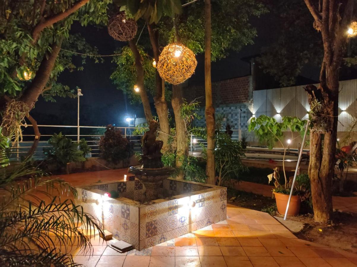 Los Monges Aparthotel ซิวดัดเดลเอสเต ภายนอก รูปภาพ